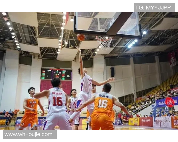 成都篮球队在城市联赛中的默契配合与战术执行分析 成都篮球队在城市联赛中的默契配合与战术执行分析