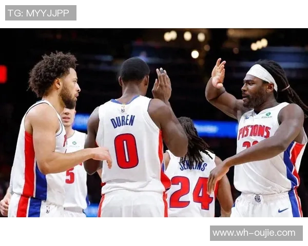 猛龙主场大胜活塞,稳固东部第三位置 猛龙主场大胜活塞,稳固东部第三位置