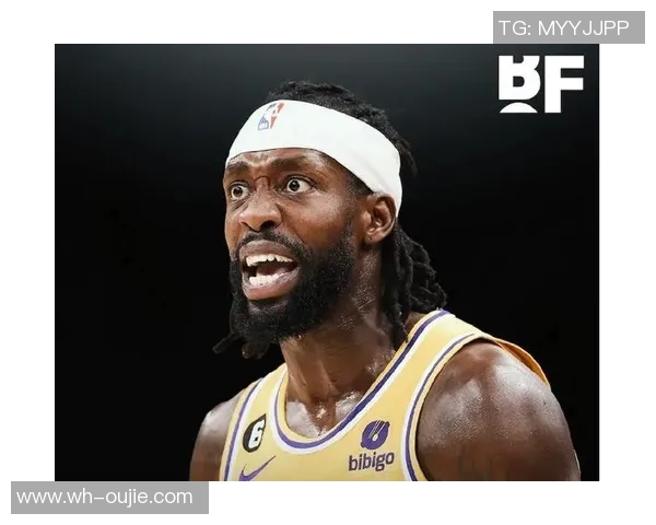 老鹰主帅克林斯佩控诉裁判不公,引发舆论讨论 老鹰主帅克林斯佩控诉裁判不公,引发舆论讨论